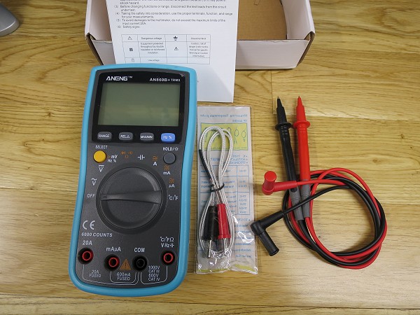 Aneng AN860B+ - box
      contents