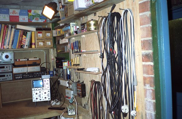 Picture of my old shed (73K)