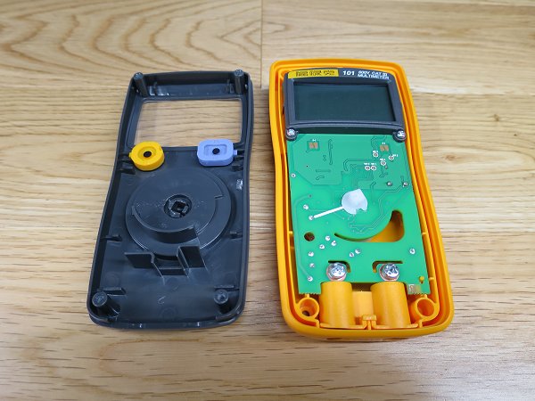 Fluke 101 with front panel removed